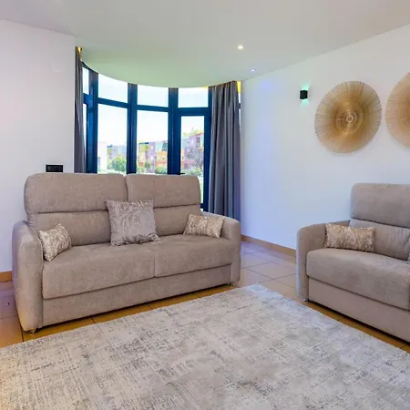 Romantic With Private Hot Tub & Parking - Big Pool - Marina Access Albufeira