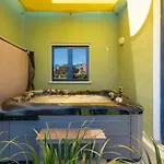 Villa Romantic With Private Hot Tub & Parking - Big Pool - Marina Access