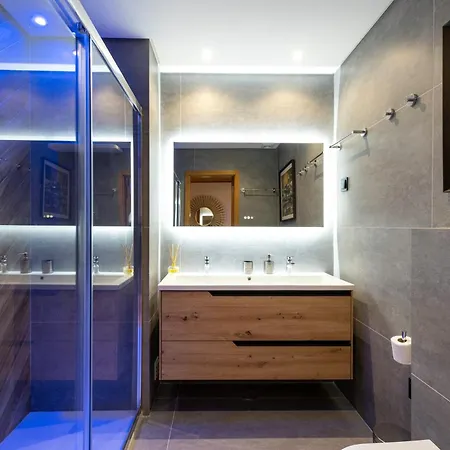 Romantic With Private Hot Tub & Parking - Big Pool - Marina Access * Αλμπουφέιρα